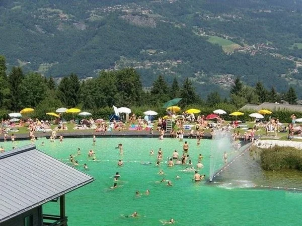 Baignade dans le plan d'eau biotope